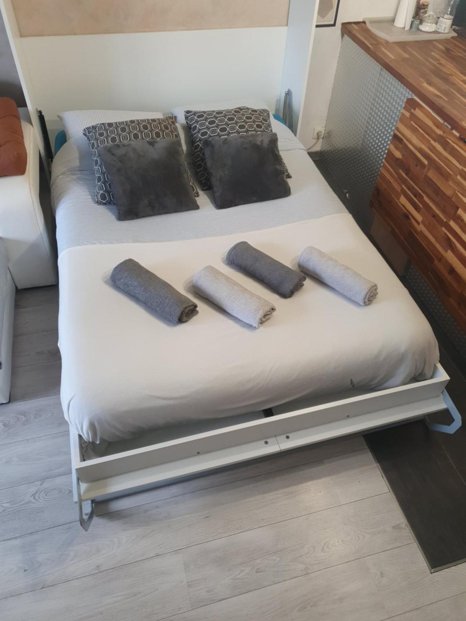 شقة Cosy & Charming Logement Moderne Proche Paris آركُوييْ المظهر الخارجي الصورة